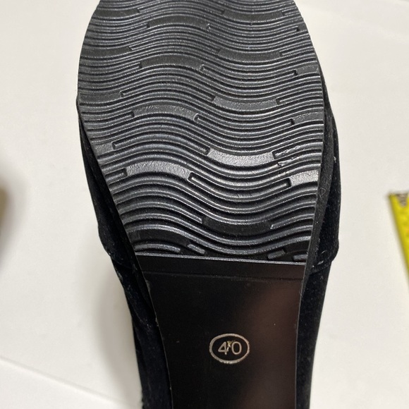 Black boots unworn with gold trim size 40 - Picture 11 of 11